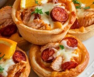 Delicious-Chicken-and-Chorizo-Tarts